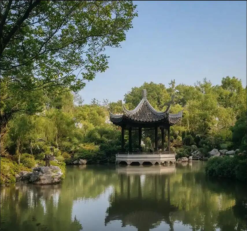 临沂雨寒服务有限公司